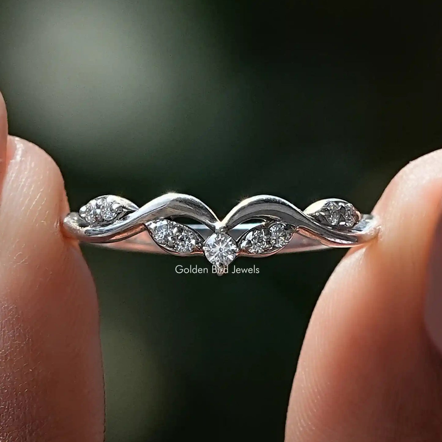 Round Moissanite Dainty Curved Wedding Band