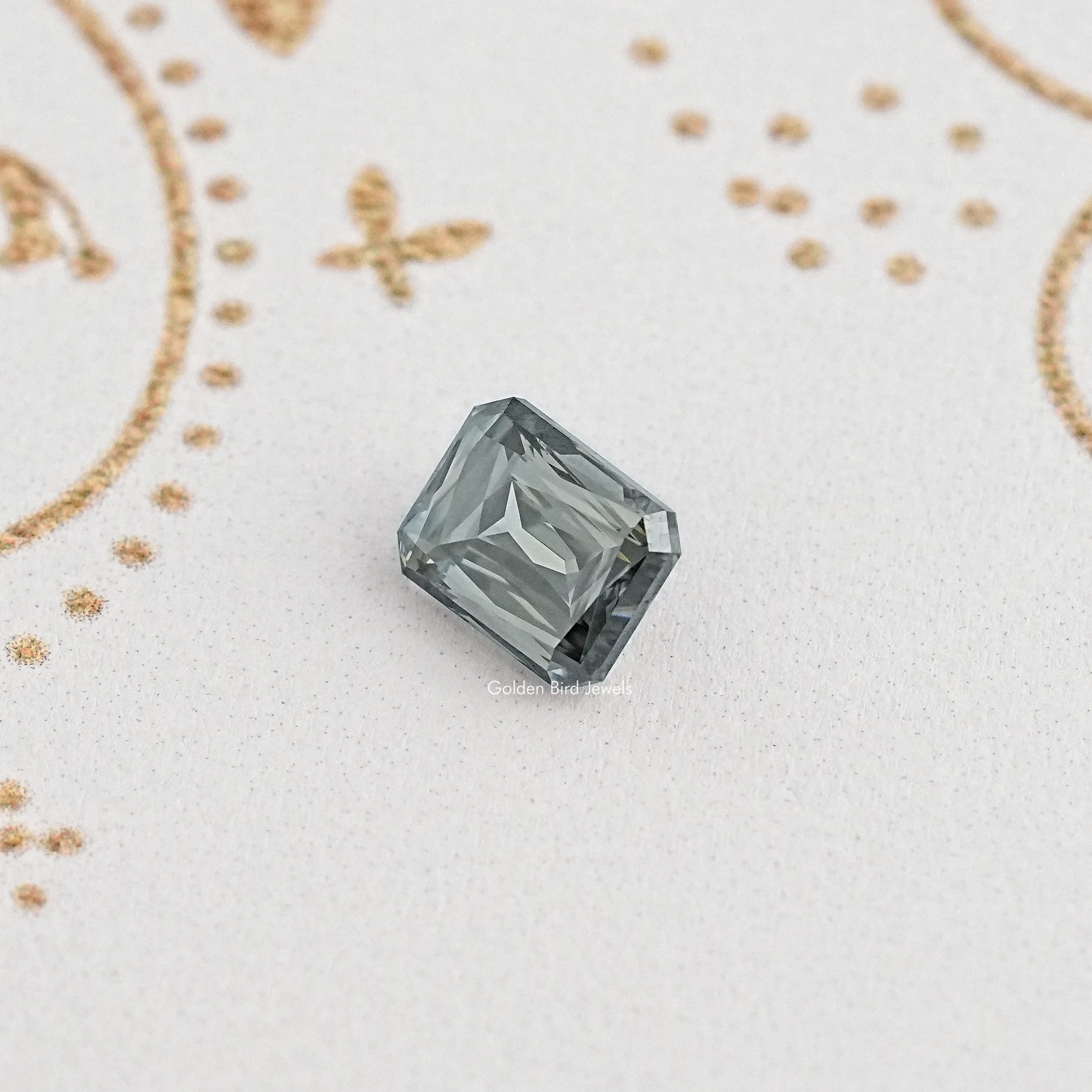 Display View of Criss Cut Moissanite 
