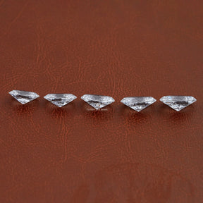 Side View Of Oval Cut Lab Loose Diamond

