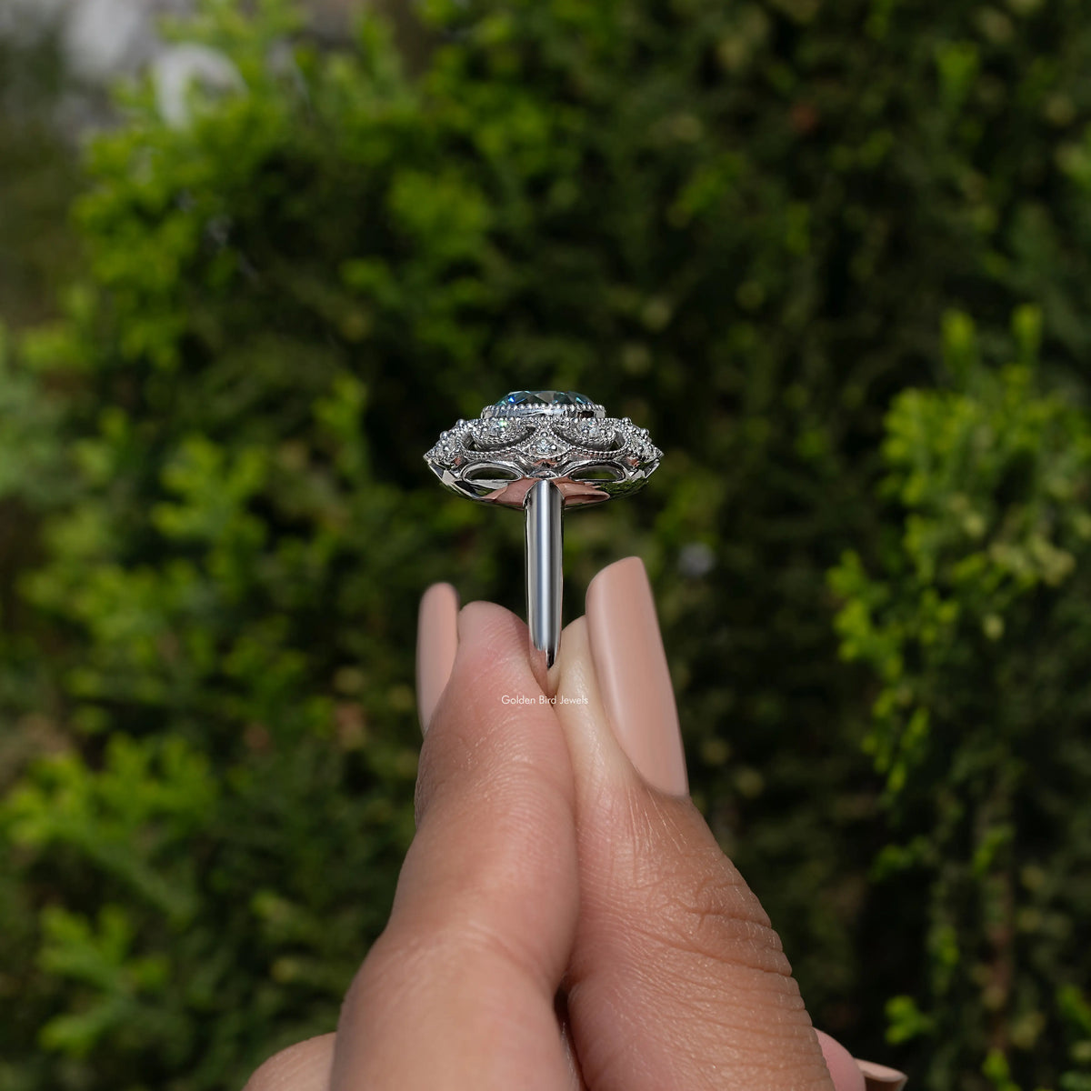 Blue Old Europen Round Cut Vintage Moissanite Ring