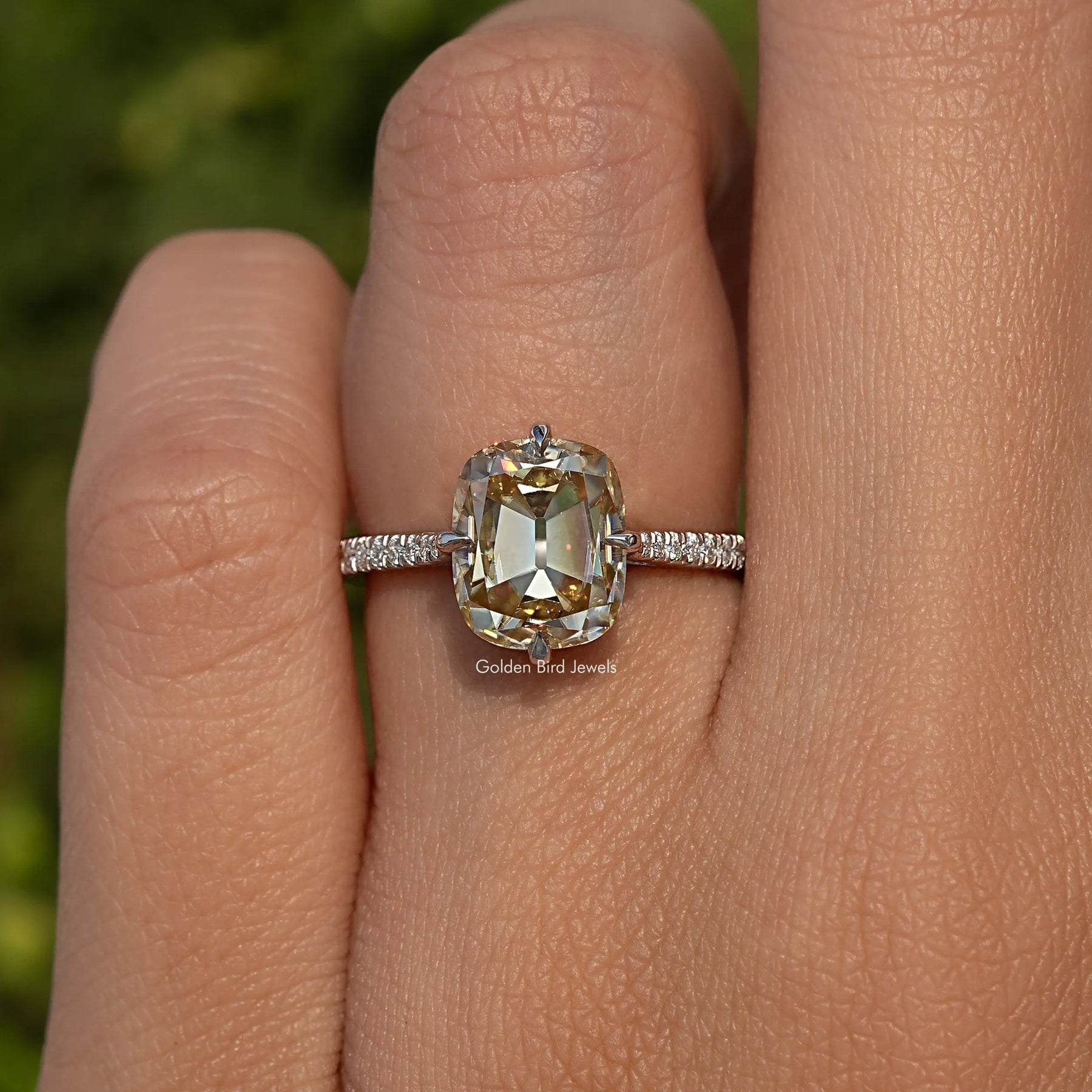 Old Mine Cushion Cut Moissanite Accent Stone Ring