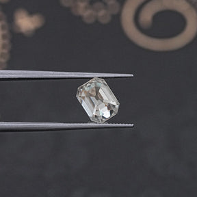 Close up View of Emerald Loose Moissanite 