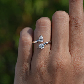 Top View Of Pear Lab Diamond Ring
